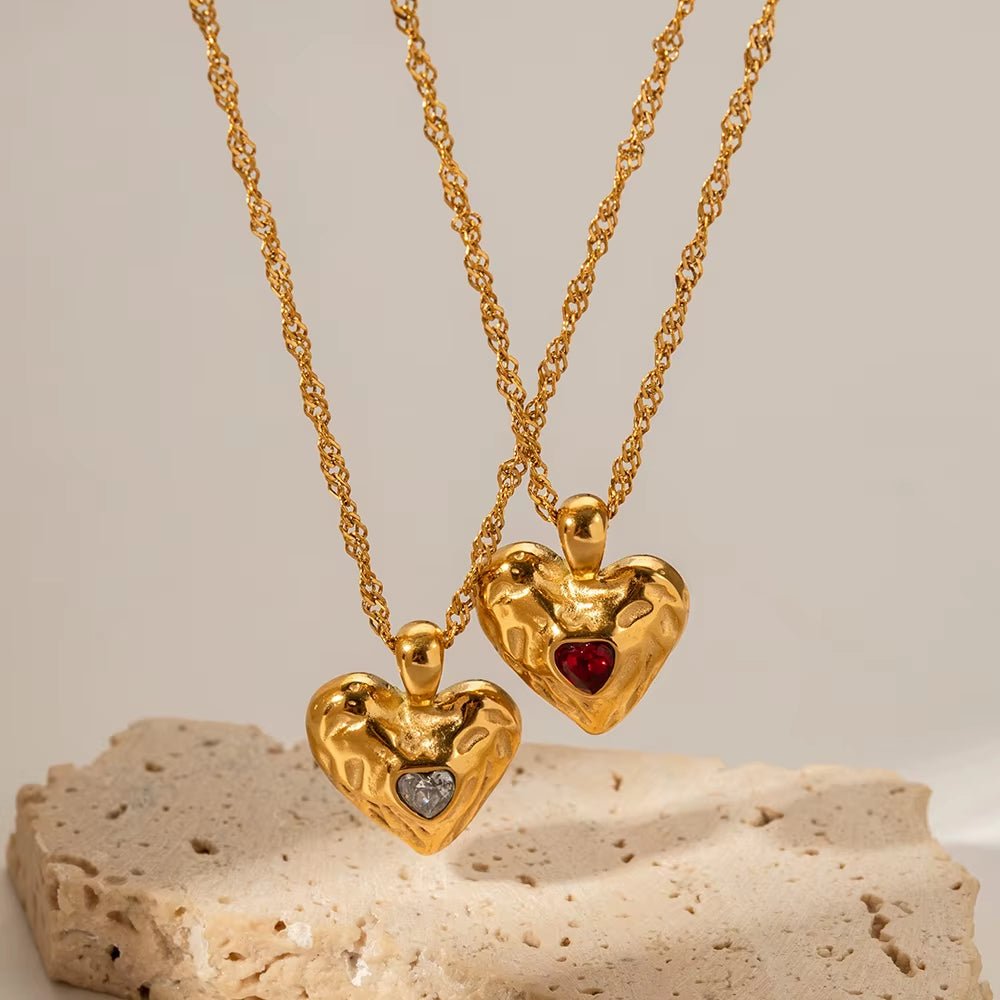 Amor Gold Heart Necklace - ILLUSIVE JEWELS USA