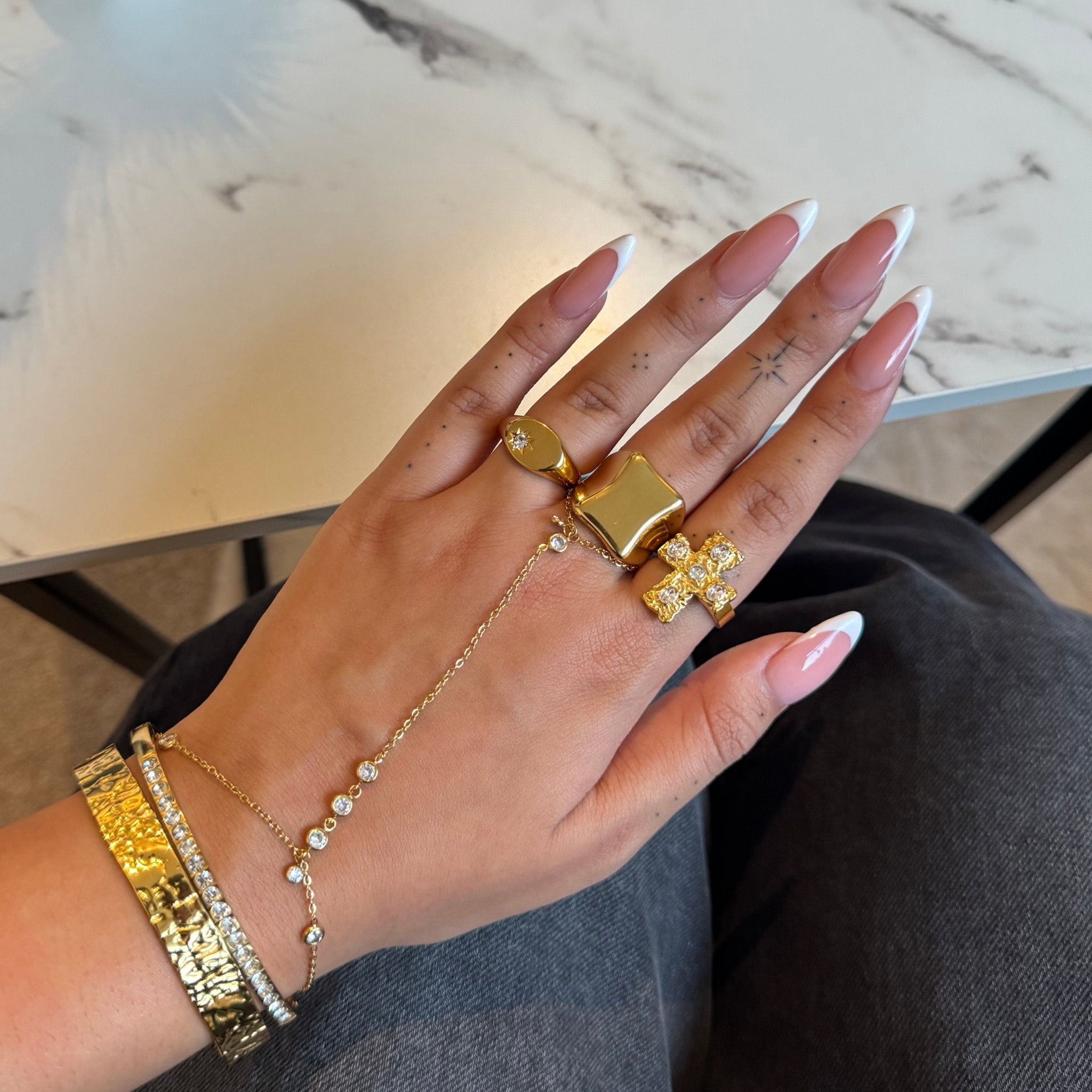 Nelly Gold Hand Chain - ILLUSIVE JEWELS USA