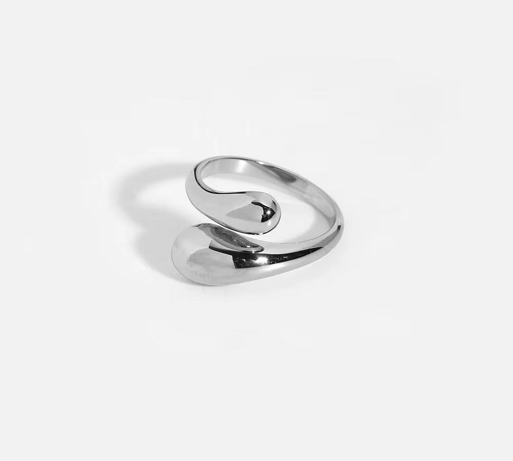 Silver Sofia Ring - ILLUSIVE JEWELS USA