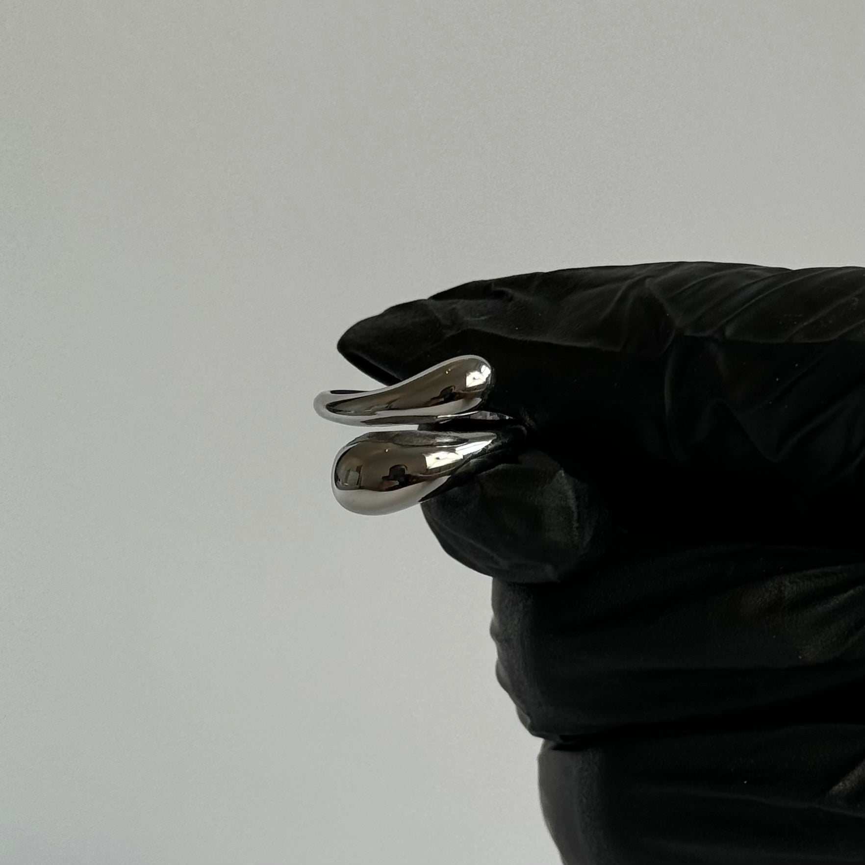 Silver Sofia Ring - ILLUSIVE JEWELS USA