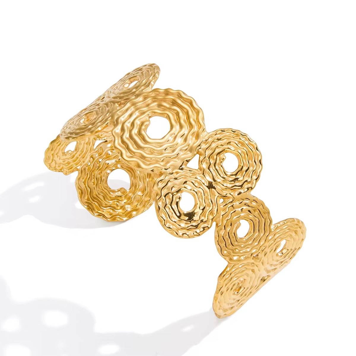 Soleia Gold Bangle - ILLUSIVE JEWELS USA